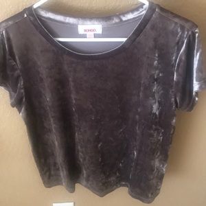 Velvet shirt sleeve shirt